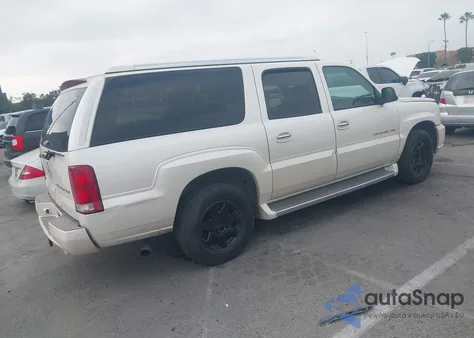 2005 Cadillac Escalade Esv Standard z USA, uszkodzony, nr VIN 3GYFK66N05G251561